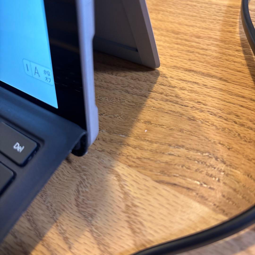 【良品】Microsoft Surface Pro 7 256GB 8GB