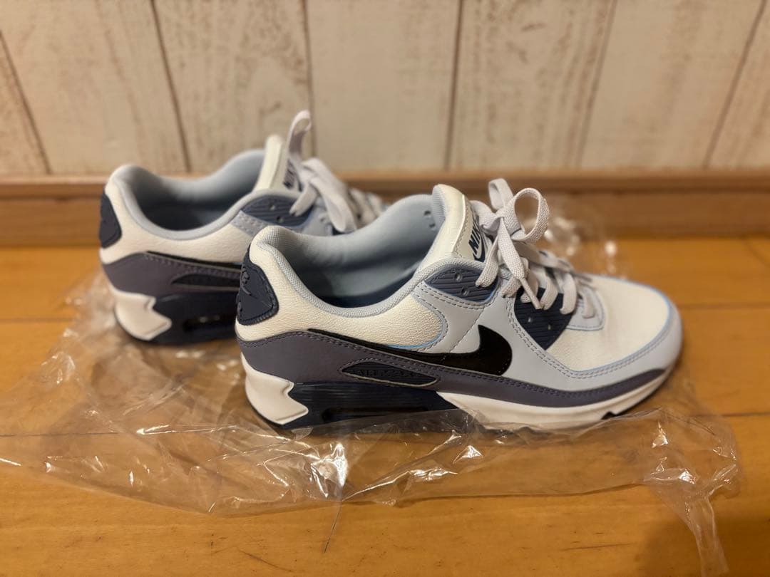 ナイキ　Nike Air Max 90 ホワイト/ネイビー