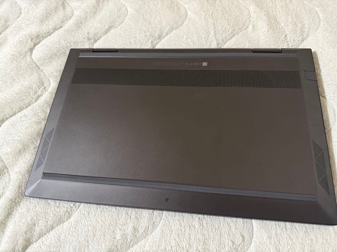 HPノートパソコン　15.6インチ　ナイトフォールブラック