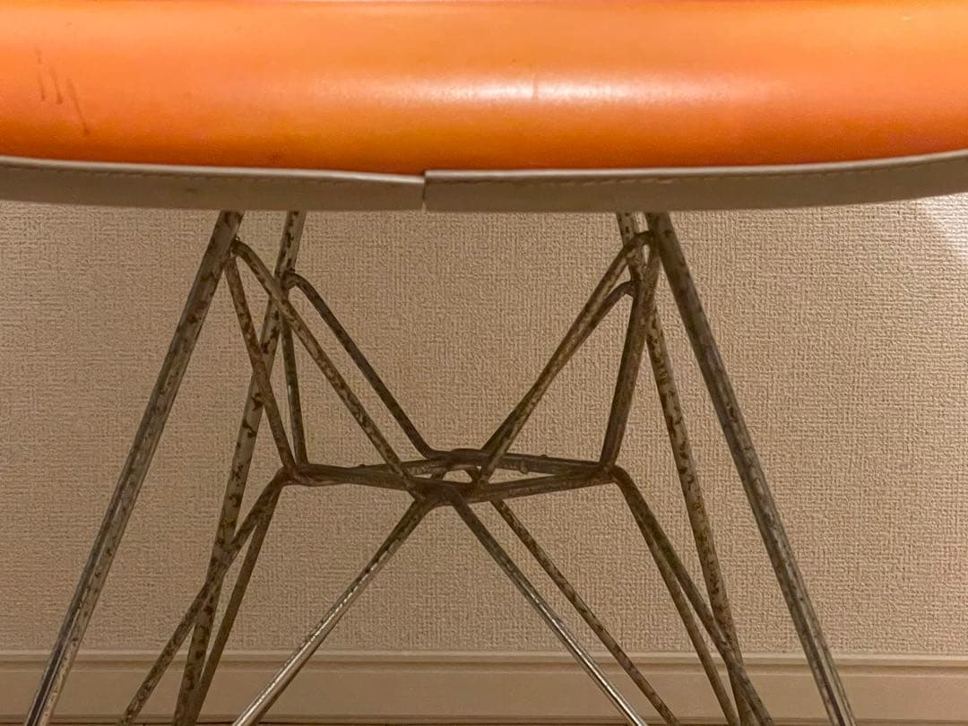 【正規品】イームズ アームシェルチェア レザー張り