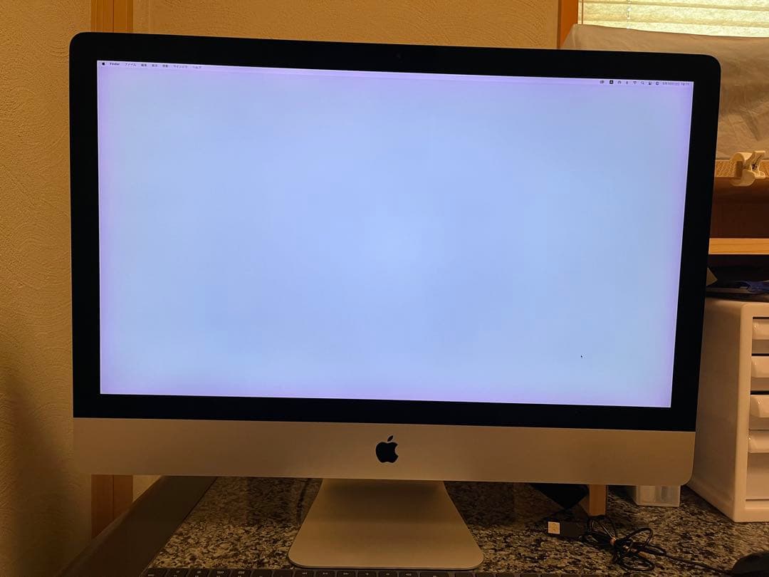 Apple iMac 27インチ Retina 5K (Late 2015)