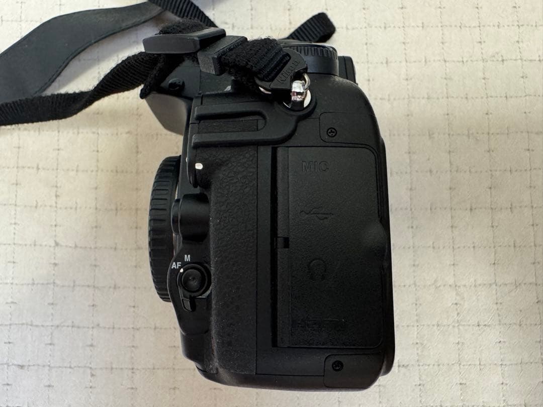 最終値下げ3万5千円引きNikon D800ショット数少ない10,317枚！FX