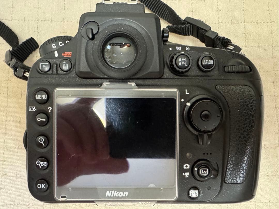 最終値下げ3万5千円引きNikon D800ショット数少ない10,317枚！FX