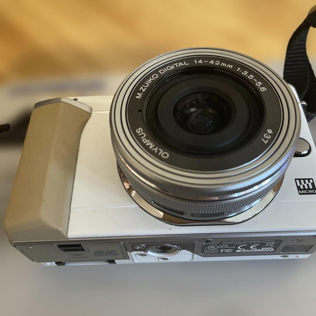 美品 OLYMPUS PEN Lite E-PL1 一眼 ズームレンズキット