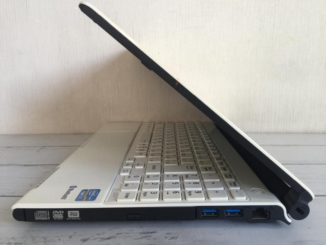 NEC VK20H/H-F 13.3型 コンパクト テンキー付きノートパソコン