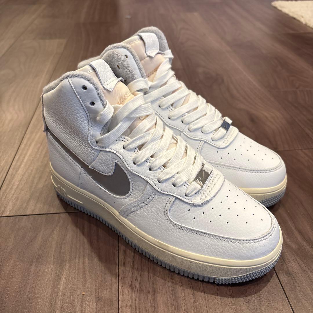 【新品未使用】25.0cm NIKE W AF1 SLOULPT HI