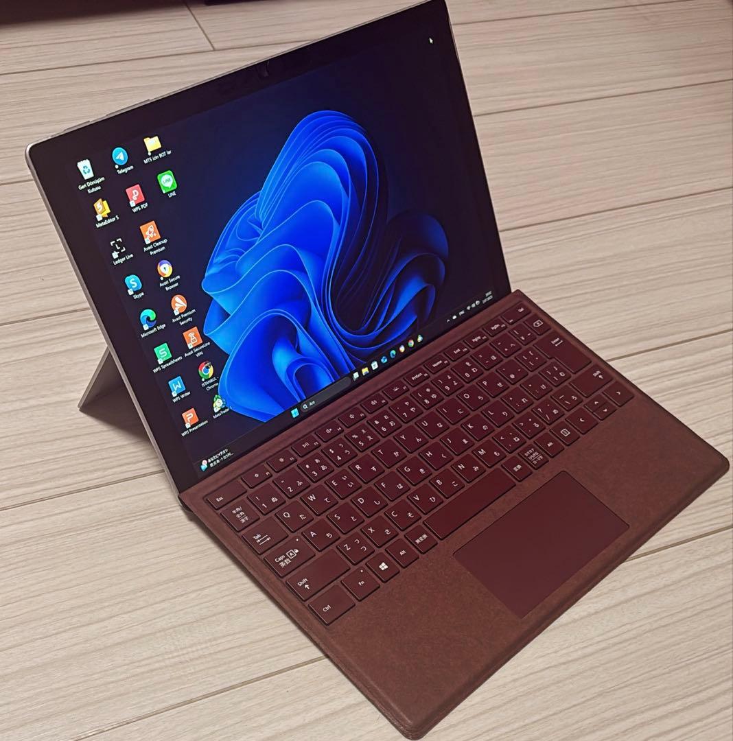 極美品 Surface Pro6＋カバー＋箱＋充電器すぐ使えます⭐️