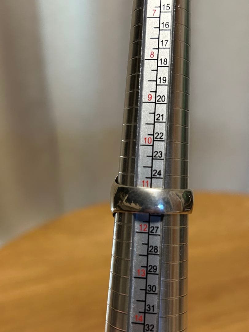 エツシ　シグネットリング　レザー