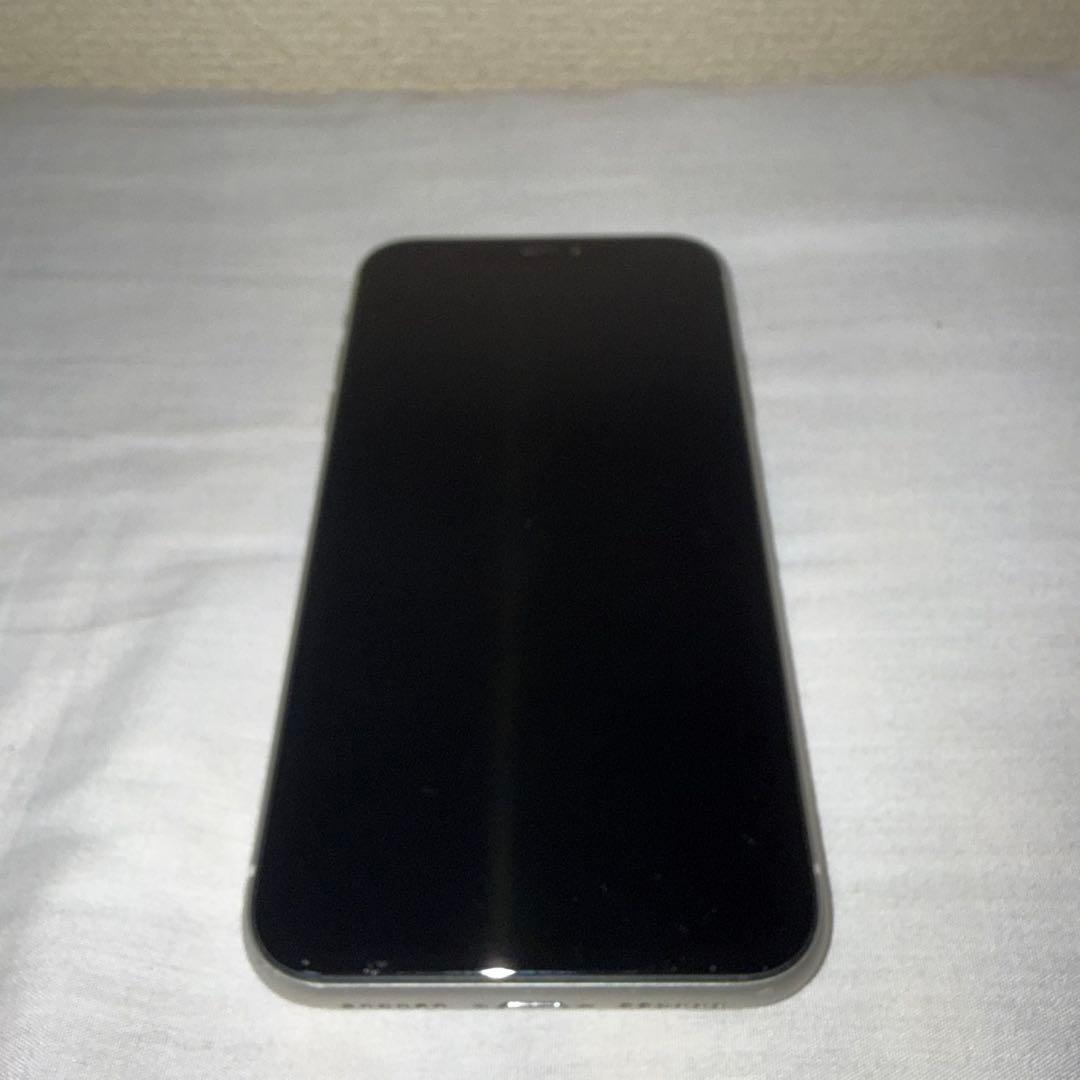 iPhone11 64GB SIMロックあり（docomo）
