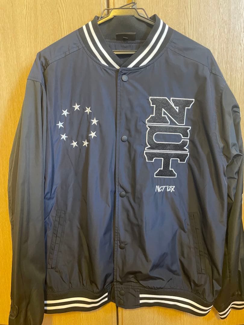 【激レア】NCT127 スタジャン ジャケット 公式グッズ