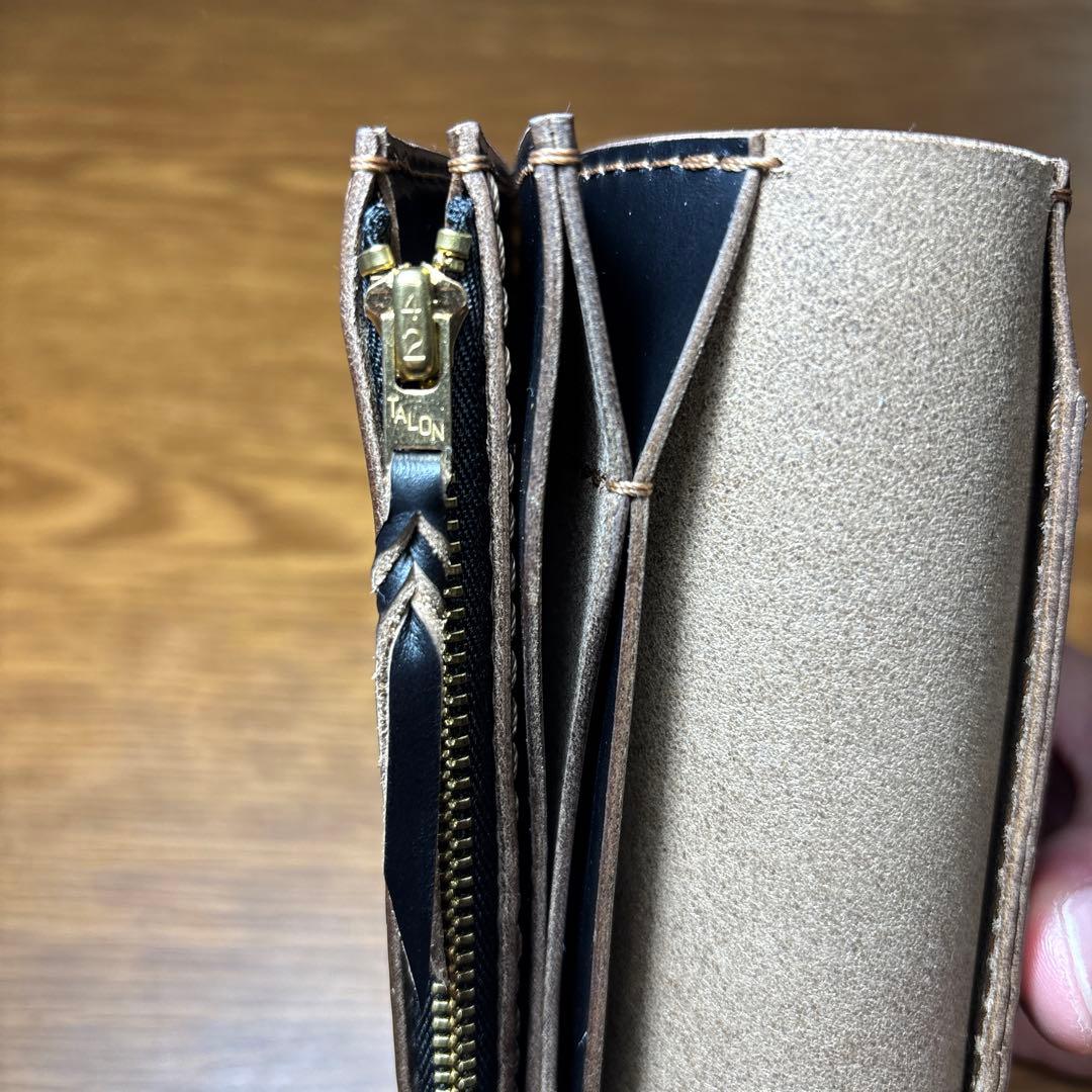 ひろひー　ロングウォレット 3層タイプ　カードポケット4つ　糸ベージュ