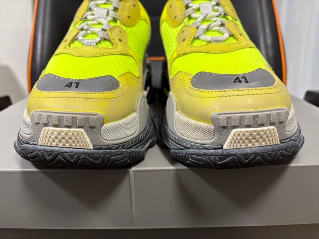 美品❗️BALENCIAGA Triple-S ネオンイエロー 41