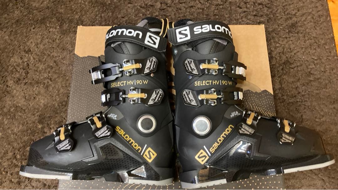 レディース SALOMON スキーブーツ　2022　SELECT HV 90 W