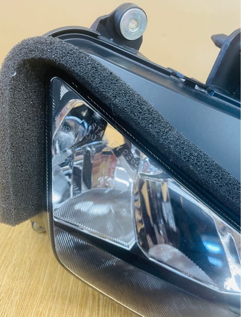 CBR1000RR SC57バイク ヘッドライト 左右セット P5-000563