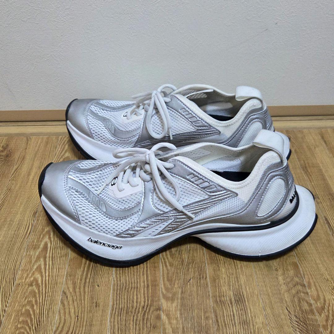 BALENCIAGA CIRCUIT サーキットスニーカ