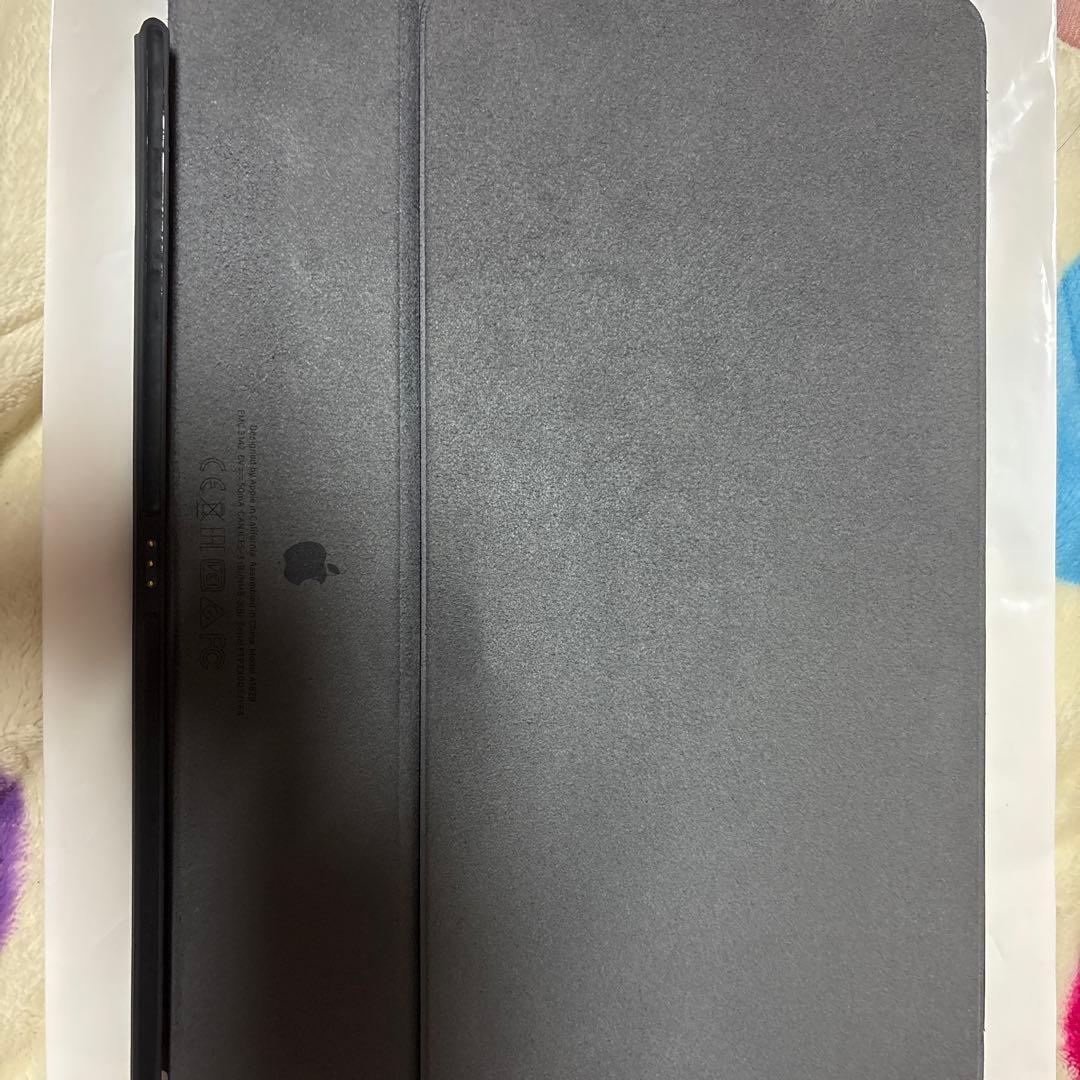 iPad 第9世代 64GB Wi-Fi＋Cellular キーボード 付き