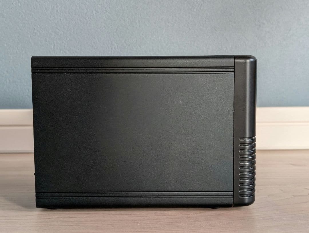 RATOC RS-EC32-U3R RAIDケース + 東芝 HDD 8TB×2