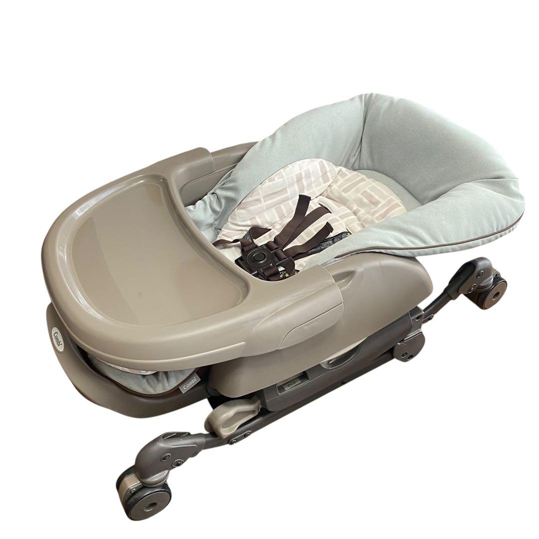 コンビ　ネムリラオートスイング　自動　ハイローチェア　新生児　電動