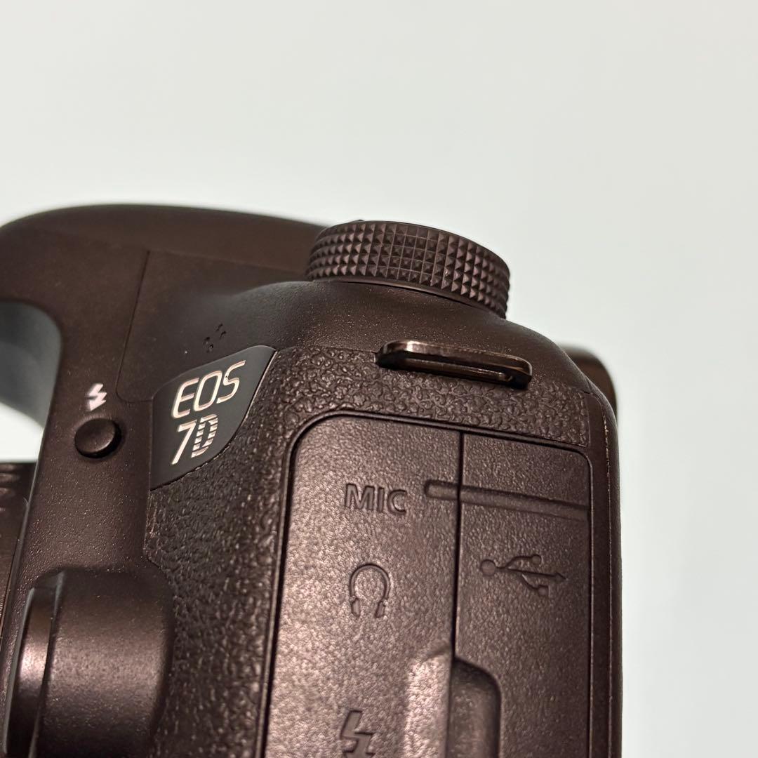 Caon EOS 7D mark II 完品