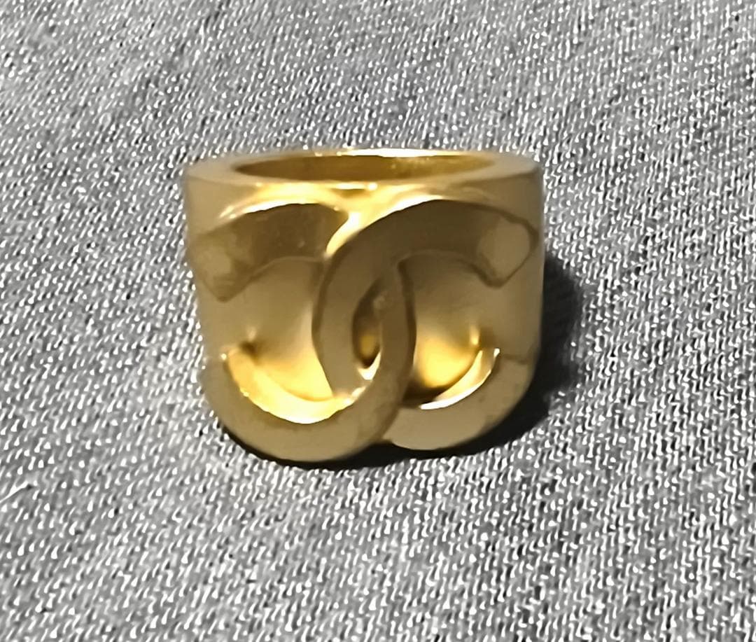 い*こ様 CHANEL 2001年 クルーズコレクション ココマーク ゴールドリ