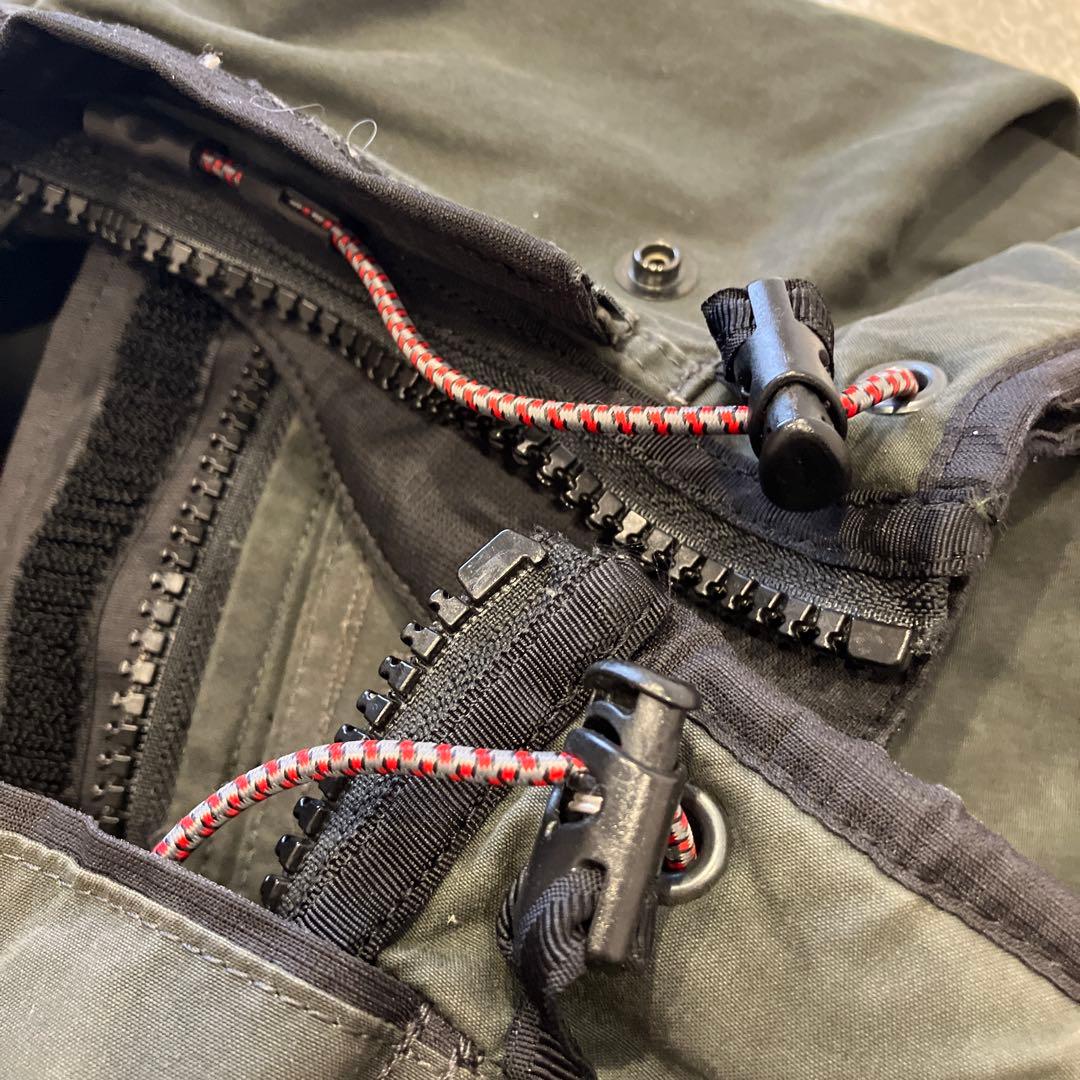 高機能　高品質 KLÄTTERMUSEN Bilskirner