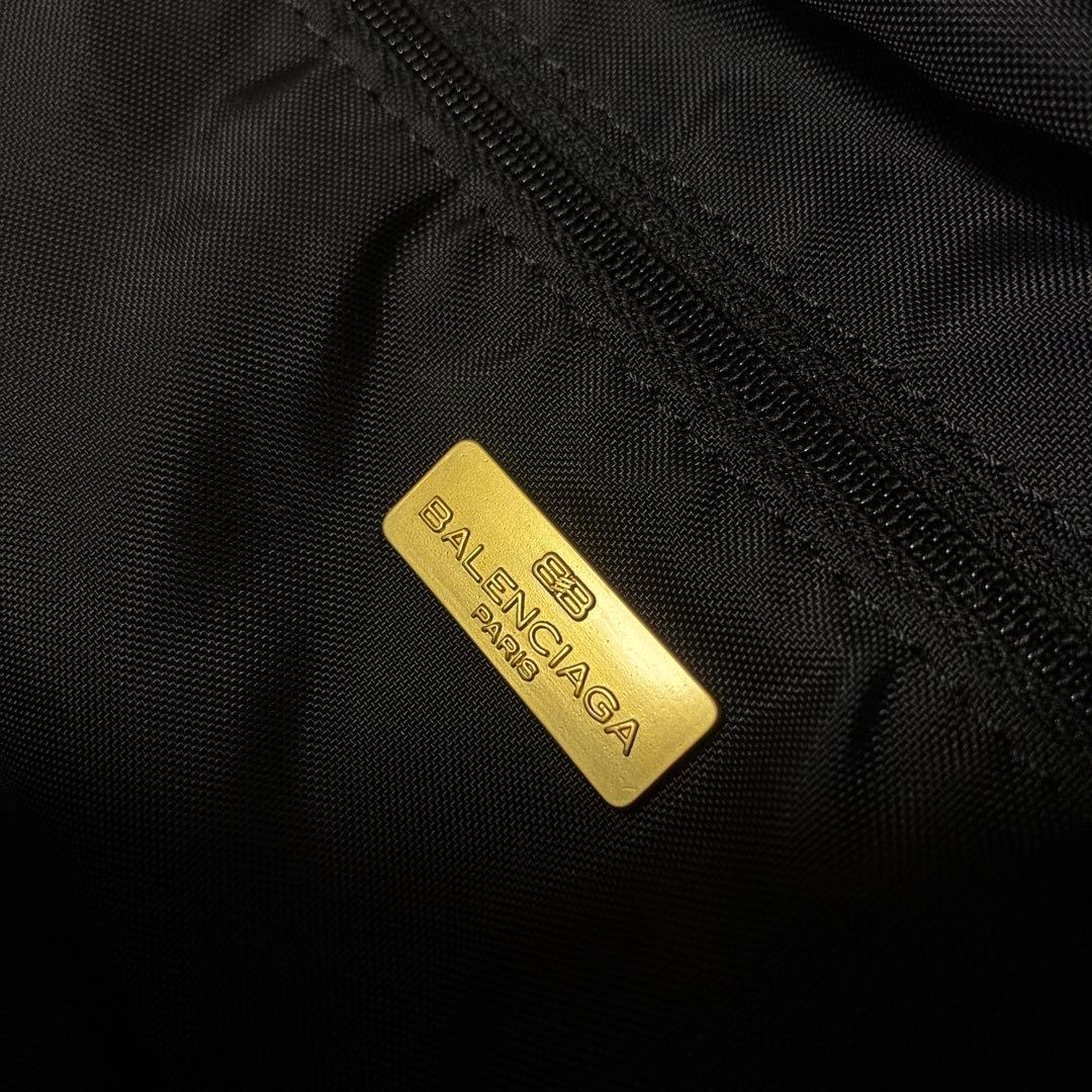 のの◾️BALENCIAGA ヴィンテージ ボストンバッグ大クロコダイル型