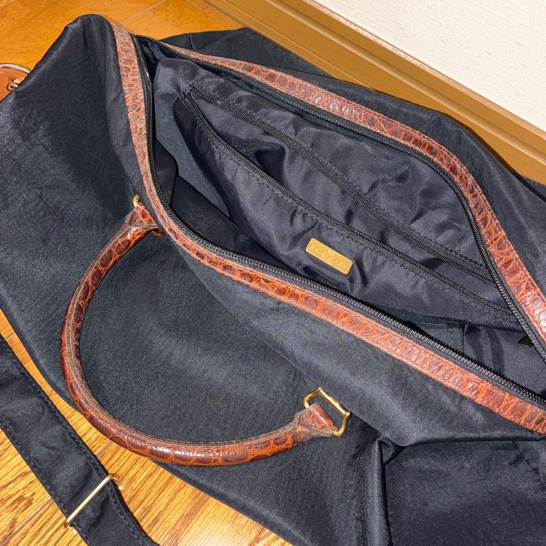 のの◾️BALENCIAGA ヴィンテージ ボストンバッグ大クロコダイル型