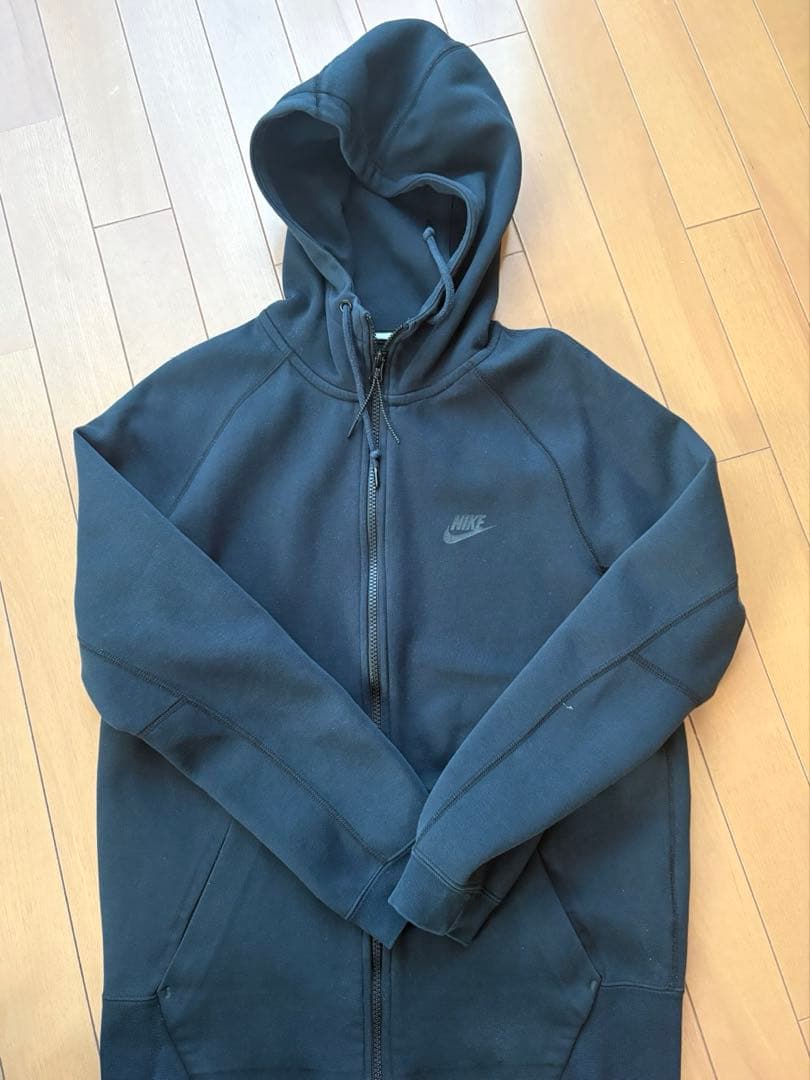 Nike テックフリース　上下セットアップ