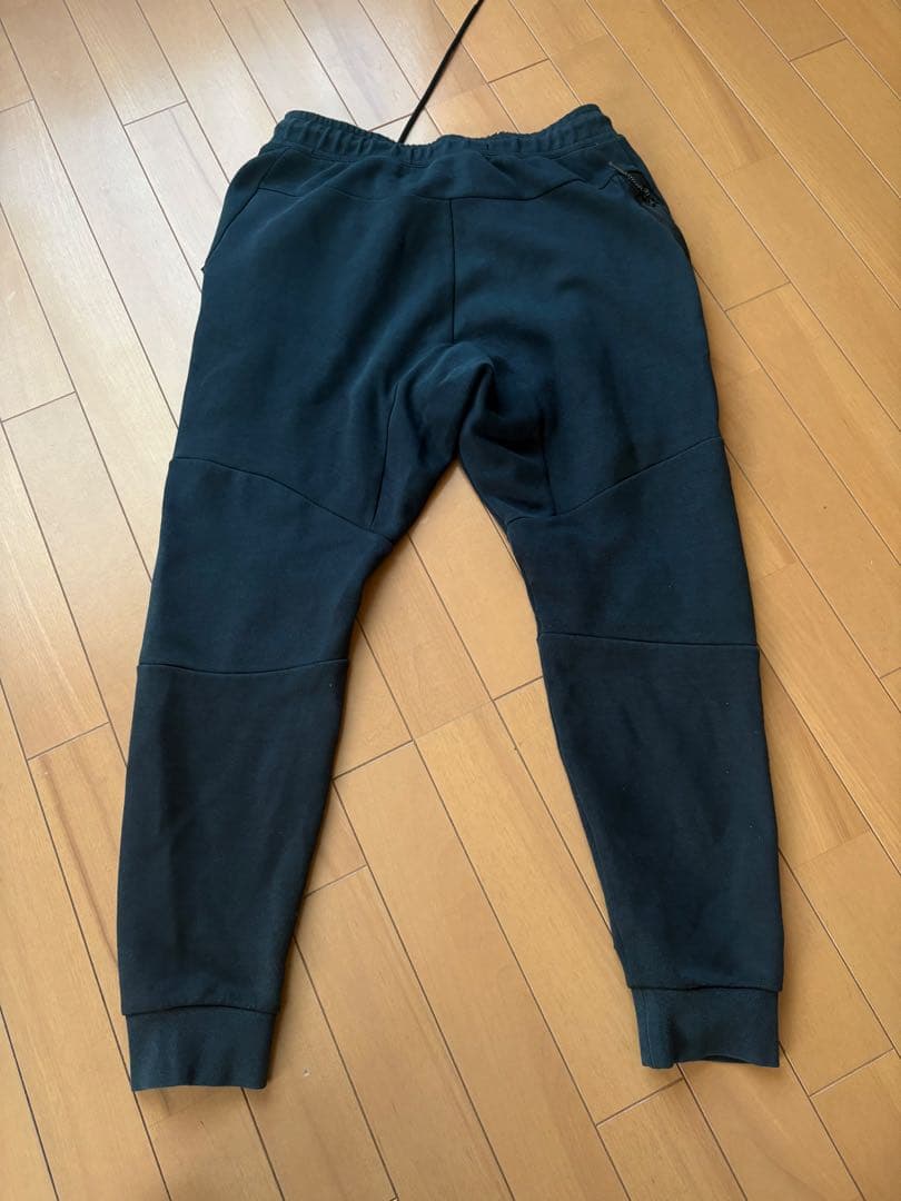 Nike テックフリース　上下セットアップ