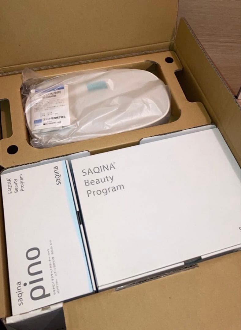 未使用品　サキナピノsaqina美顔器 ホワイト