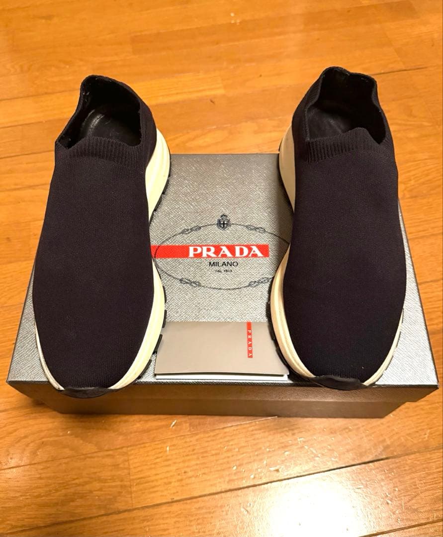 プラダスニーカー　美品