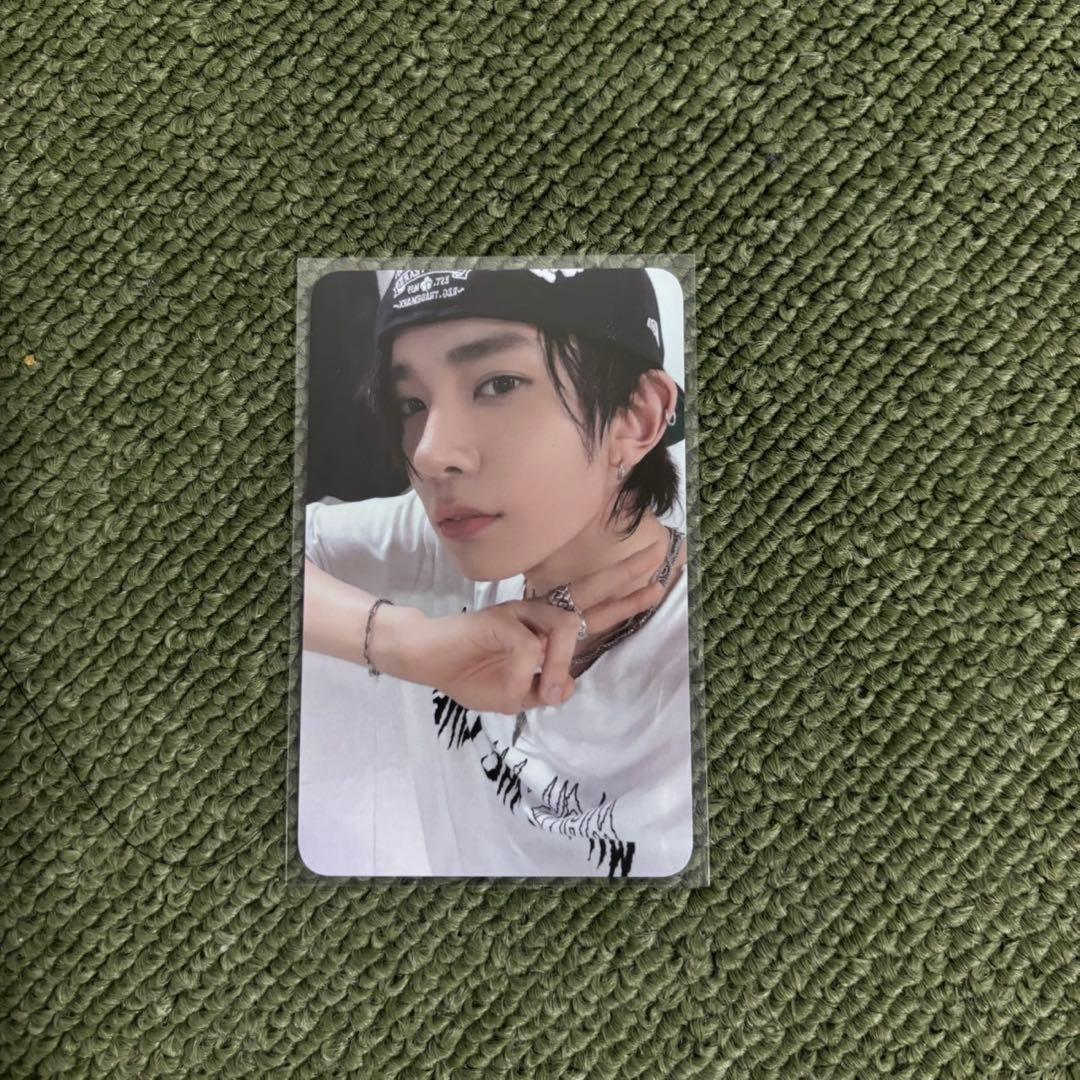 WALK THE LINE BANGKOK ヒスン　enhypen