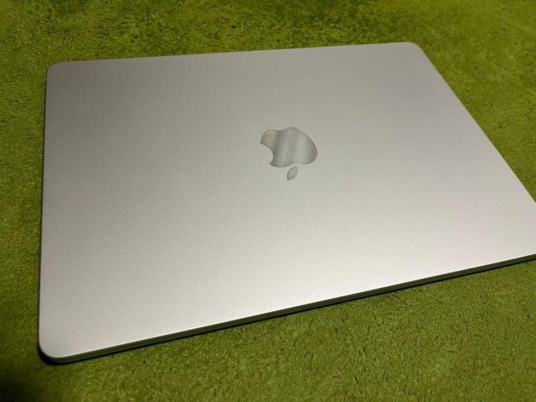 Apple M3 MacBookAir 英語配列　バッテリー99％