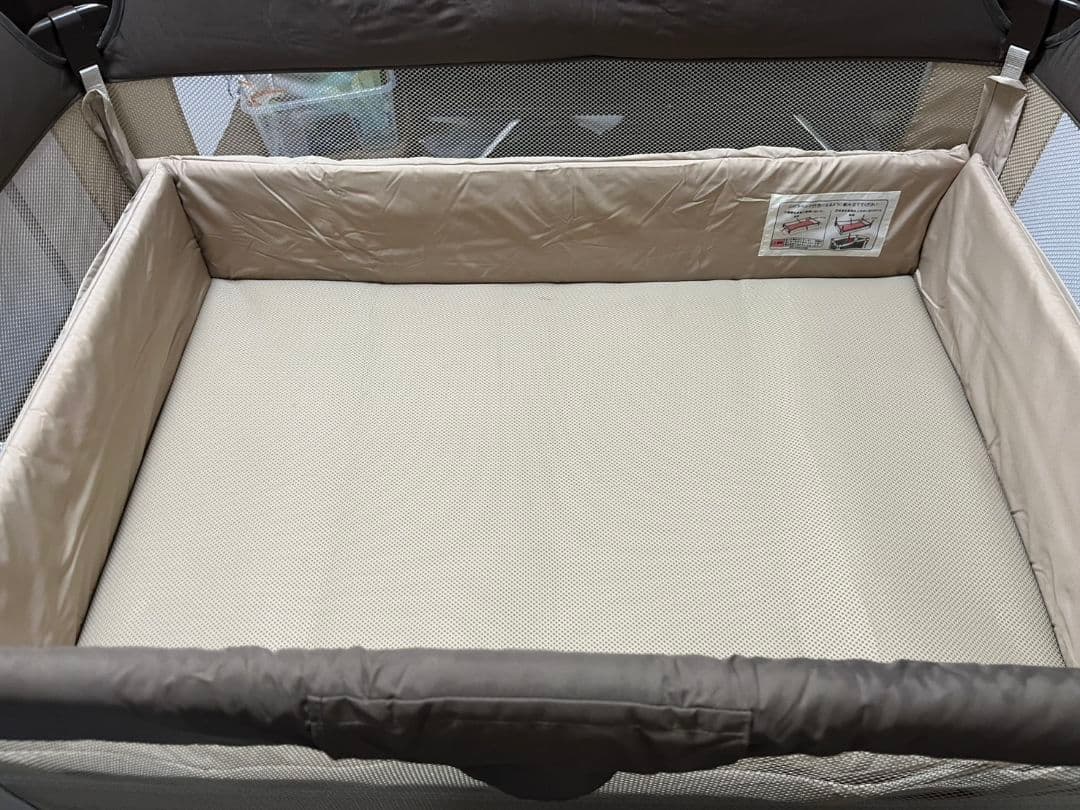 【美品】Aprica ココネルエアー ベビーベッド