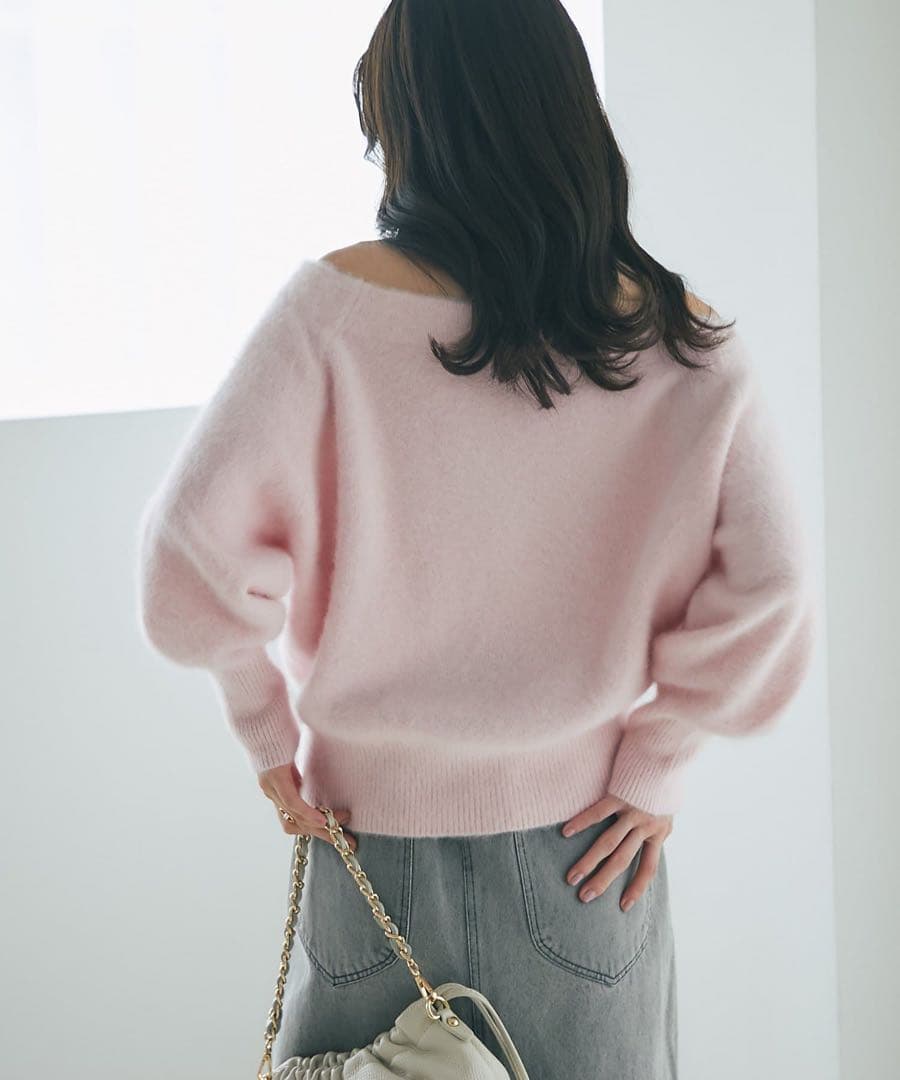 ラブティックボンボン　今期新品　ヘアリーウールカシミヤ混オフショルニット　ピンク