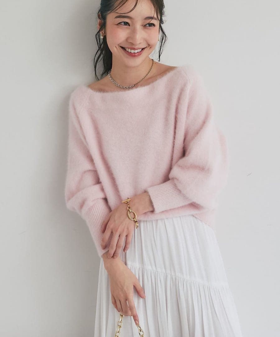 ラブティックボンボン　今期新品　ヘアリーウールカシミヤ混オフショルニット　ピンク
