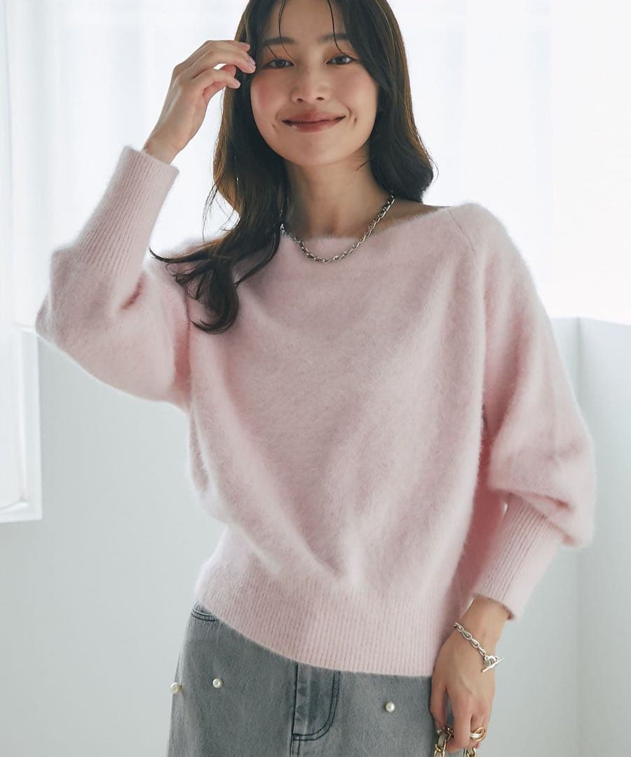 ラブティックボンボン　今期新品　ヘアリーウールカシミヤ混オフショルニット　ピンク