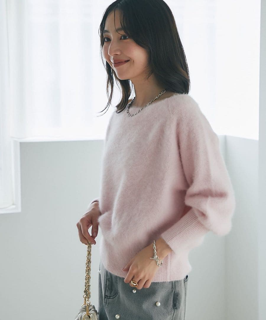 ラブティックボンボン　今期新品　ヘアリーウールカシミヤ混オフショルニット　ピンク