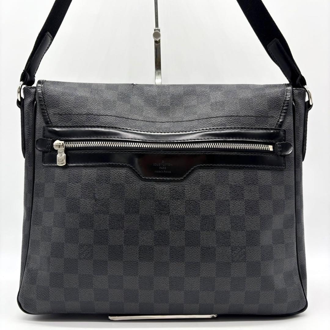 ルイ ヴィトン ダミエグラフィット ダニエルMM メッセンジャーバッグ　ブラック