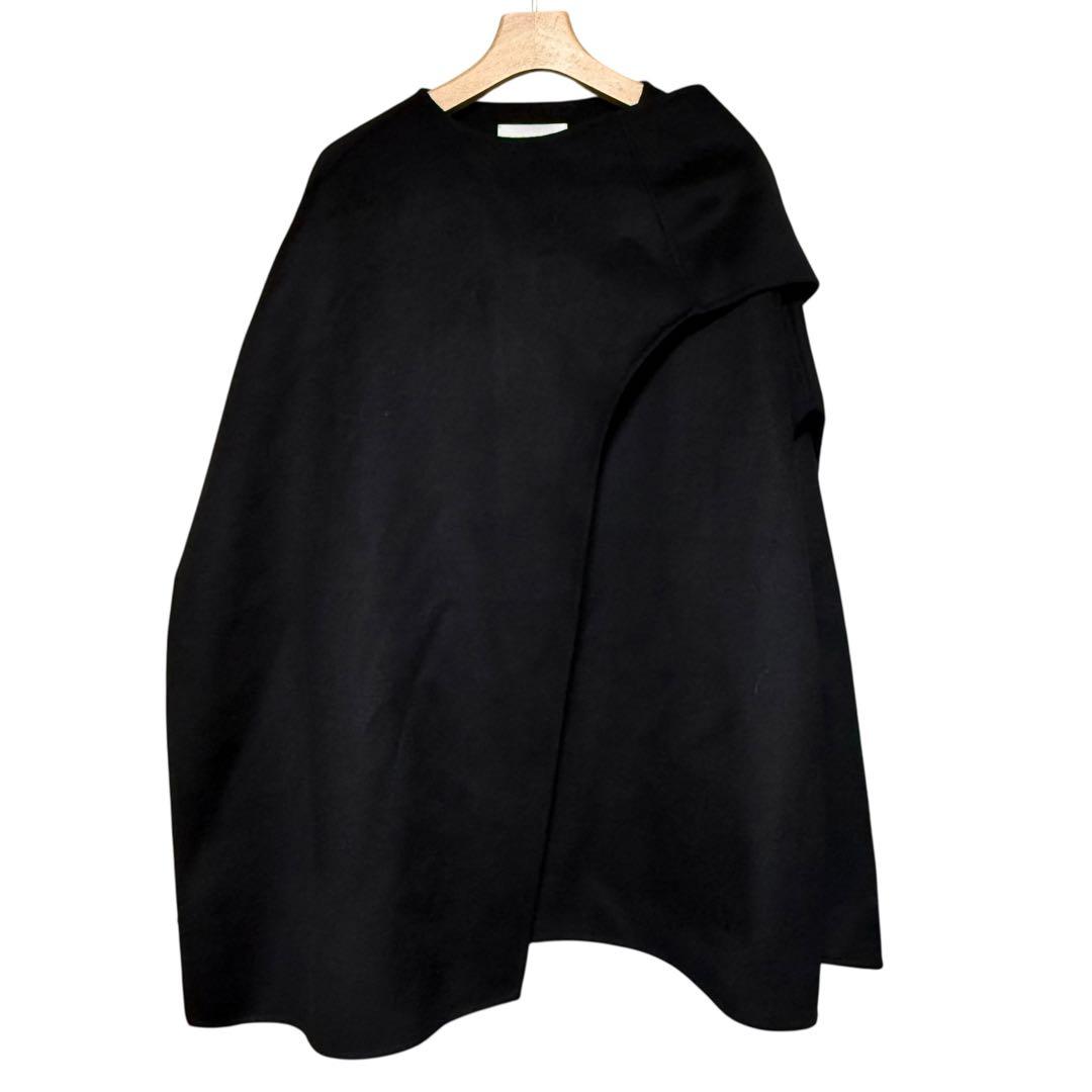 B534 COS ウールブレンドケープ　ブラック　美品