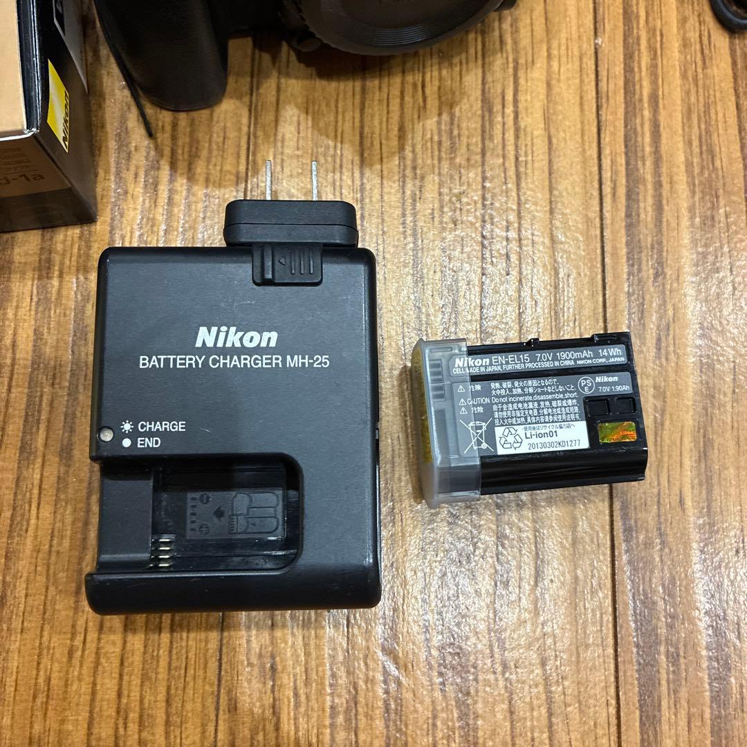 超美品　一眼　Nikon D7100 Wi-Fi転送アダプター付　スマホ転送可能