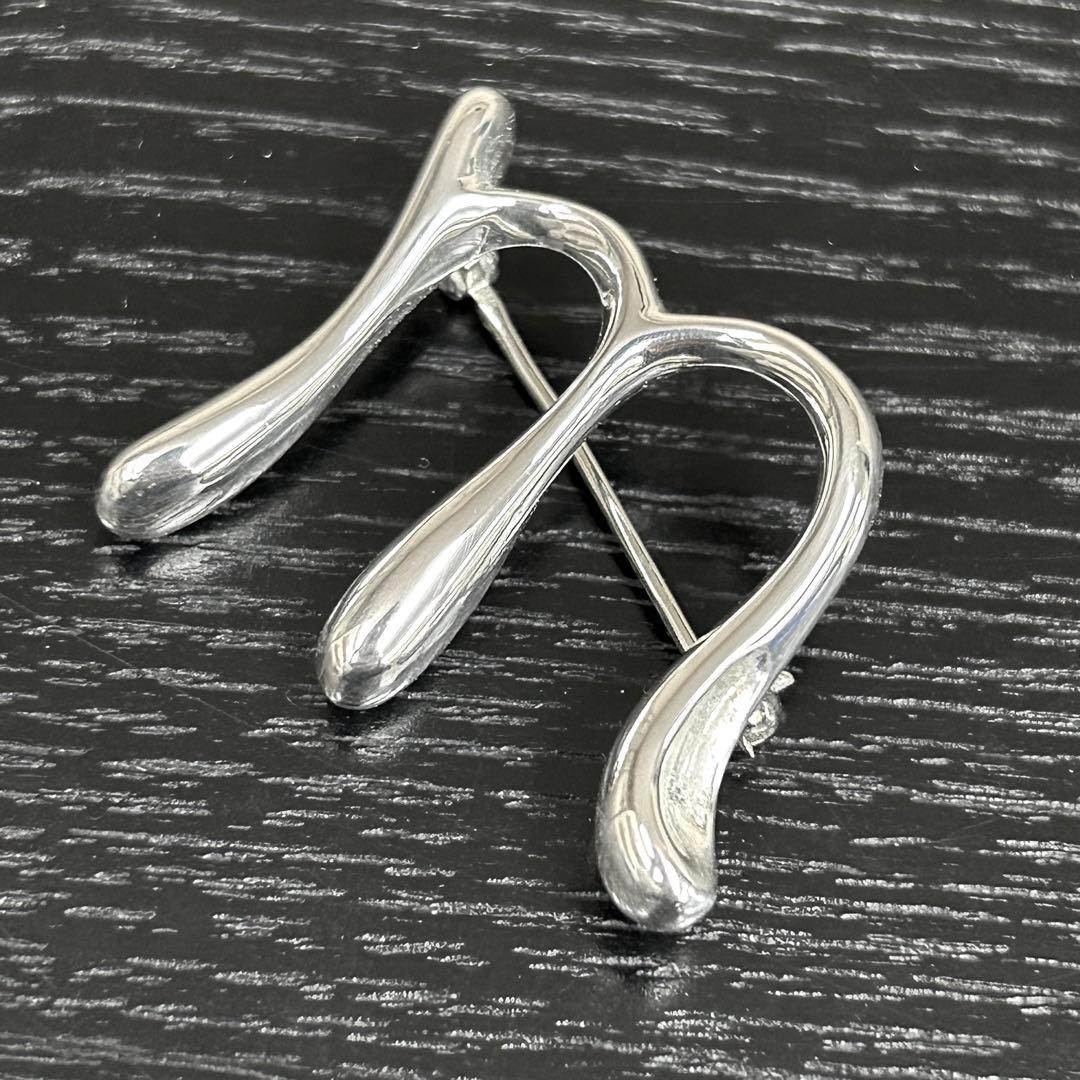 ティファニー　ブローチ　イニシャル　エム　m ピンバッチ　シルバー925 箱付き