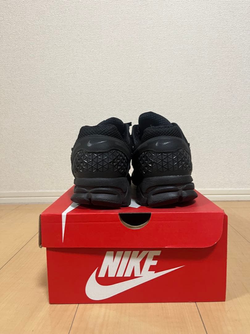 ナイキ ズーム ボメロ 5