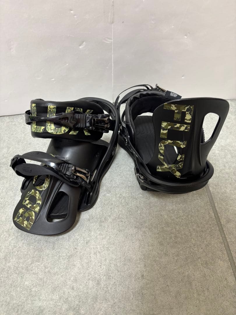フラックス　バインディング　スノーボード　Mサイズ　迷彩　versa ftm