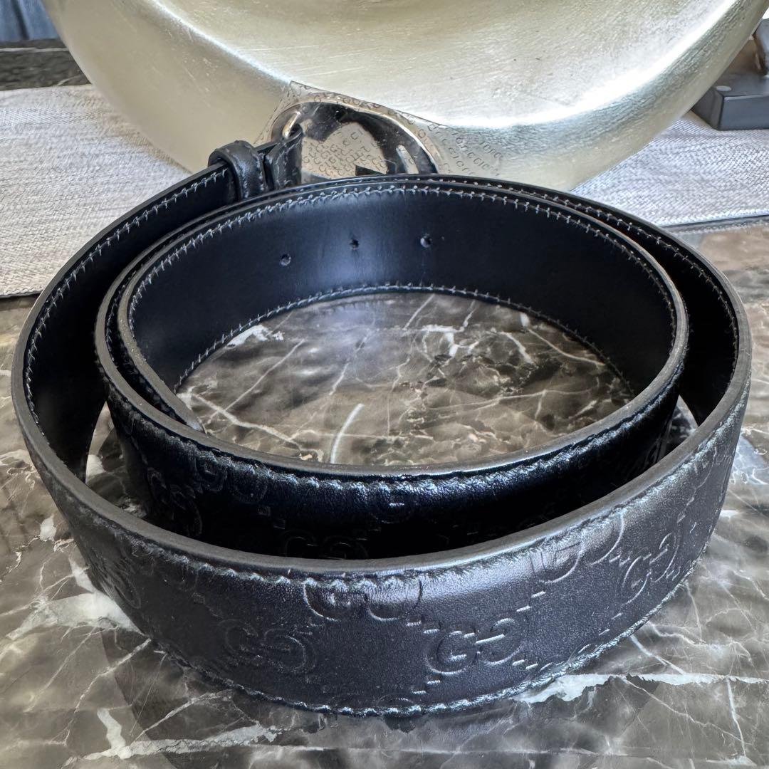 GUCCI インターロッキングGバックル付きメンズベルト