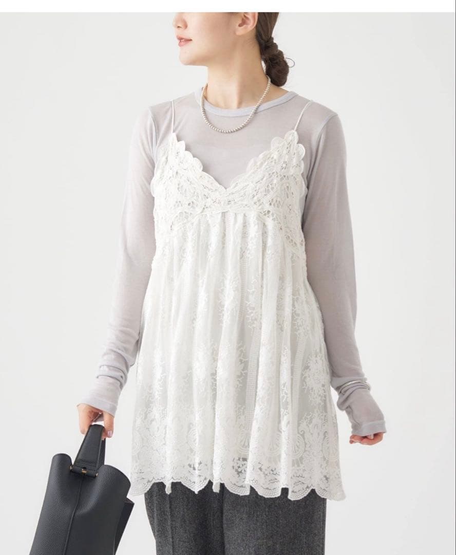 イエナ　アンティークバテンレースフリルキャミソール