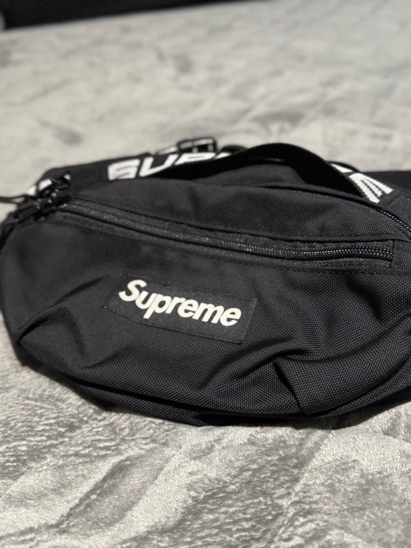Supreme ボディバッグ 黒 【再販なしモデル】