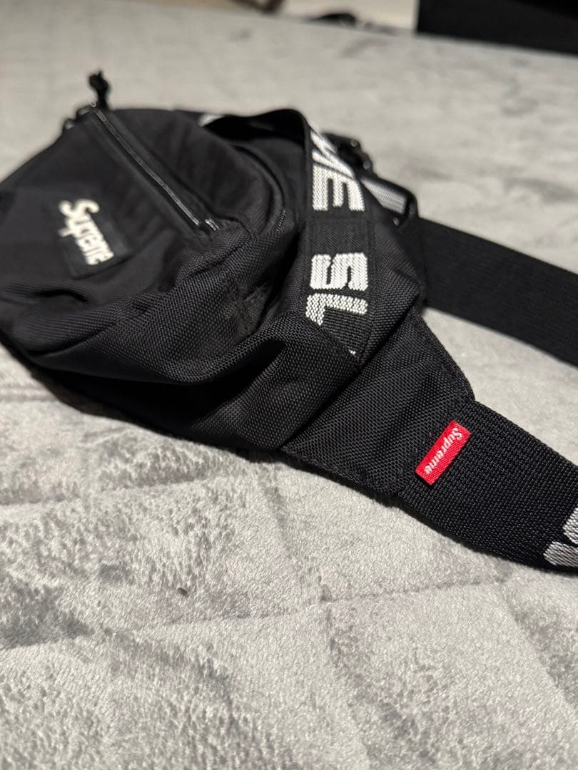Supreme ボディバッグ 黒 【再販なしモデル】