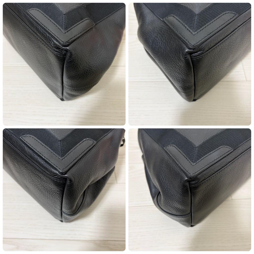 ✨美品・現行✨バレンシアガ　ネイビーカバスS　ハンドバッグ　レザー　ポーチ　黒