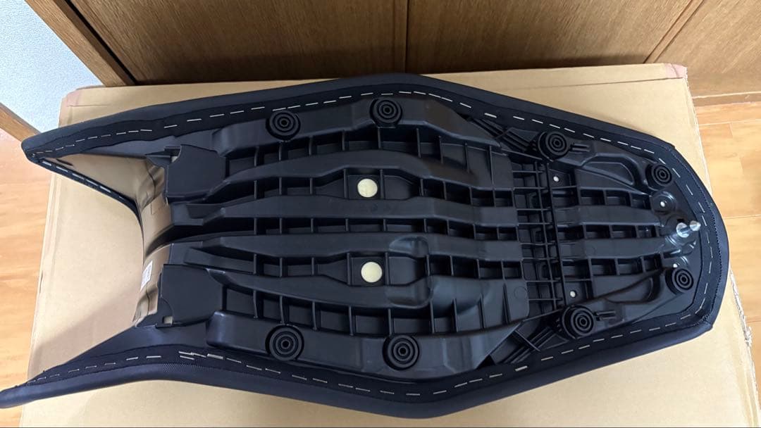 /F900GS 純正ローシート